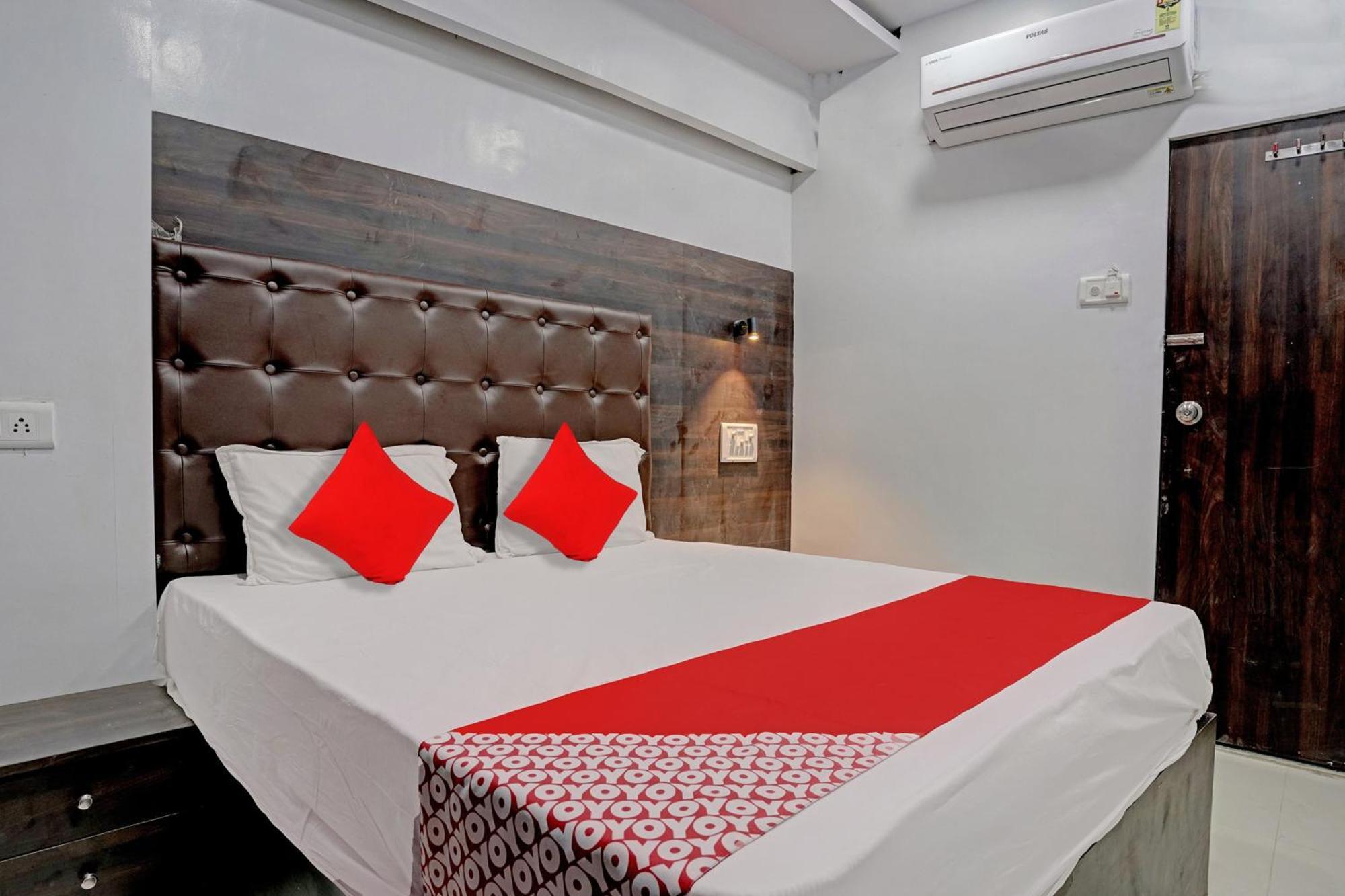 Hotel O Nithyanand مومباي المظهر الخارجي الصورة