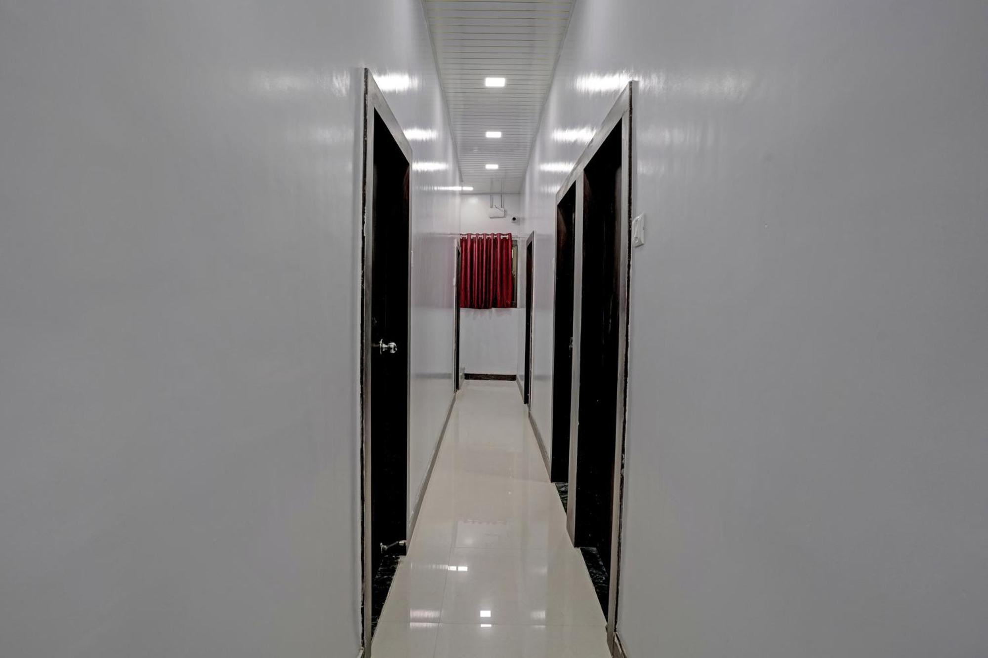 Hotel O Nithyanand مومباي المظهر الخارجي الصورة